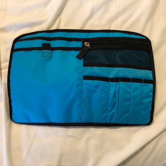 Henty Wingman Messenger garment bag - Picture 8 of 12
